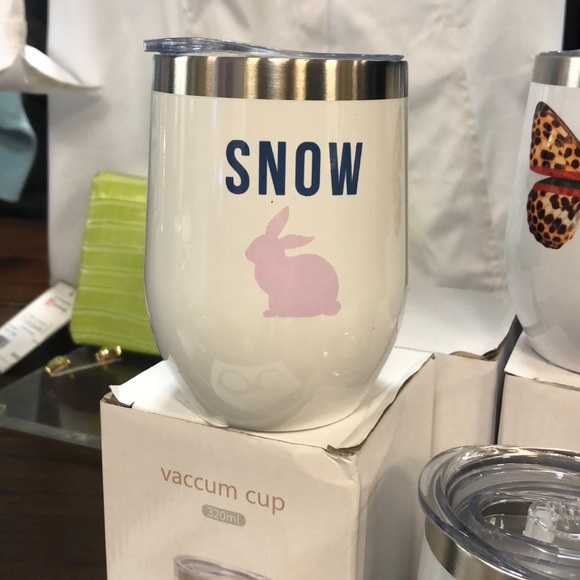 CLOSET CLEAN OUT is more fun with FRIENDS! Like this Listing TODAY  3:30 EST - Picture 7 of 16